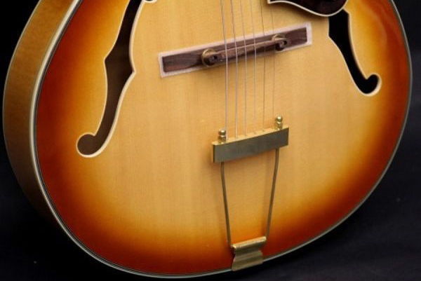 Полуакустическая гитара JET UAS 920F TAB купить в интернет магазине