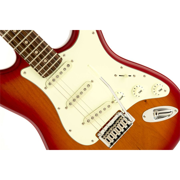 Электрогитара FENDER Squier Standard Stratocaster RW Cherry Sunburst купить в интернет магазине